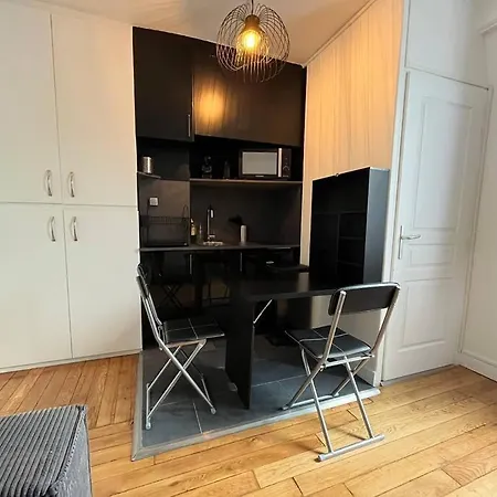 Apartment Typical Parisian Paris